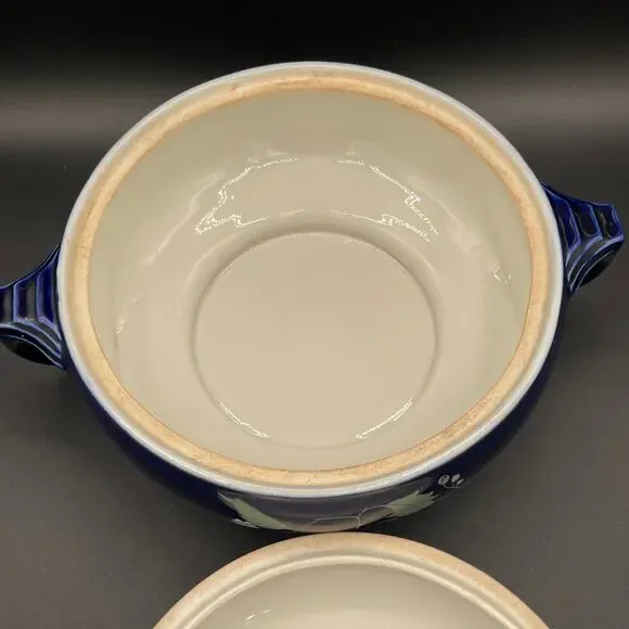 Vtg Hall China Sundial Casserole Dish with Lid - Cobalt Blue Garden Decal - Picture 6 of 10